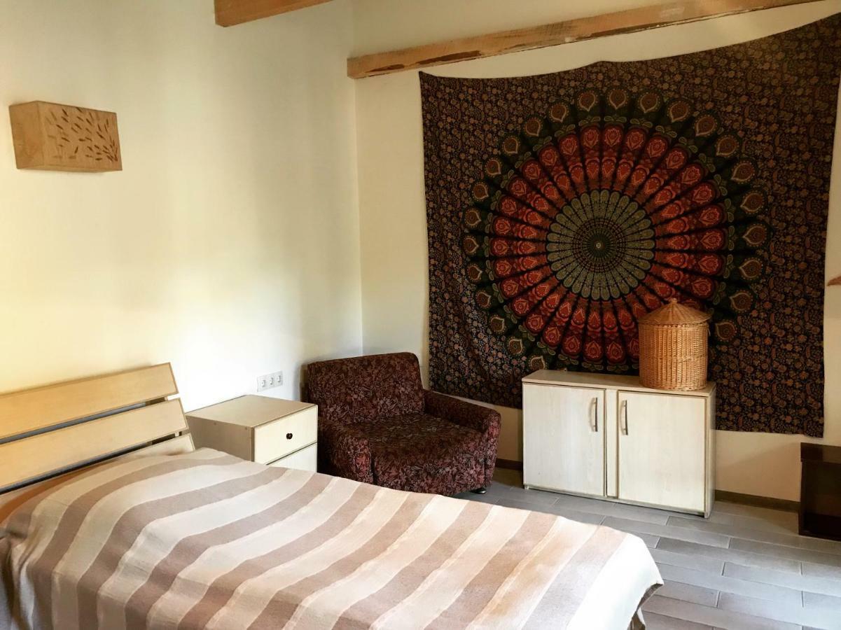 Hotel Sno House In Kazbeg Esterno foto